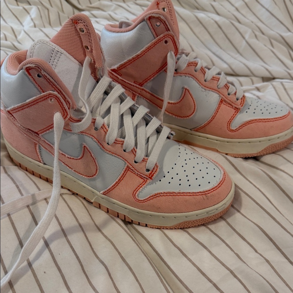Nike High-Top Sneakers in Coral and White